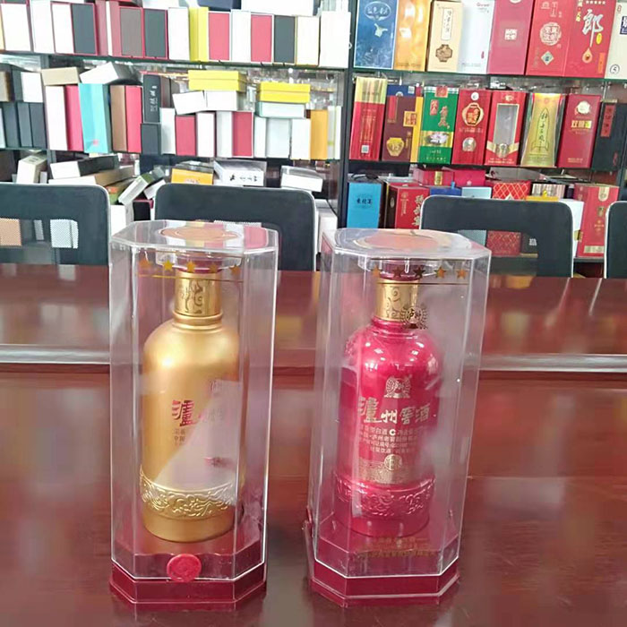 小(xiao)八角(jiao)亞克(ke)力透(tou)明酒(jiu)盒包(bao)裝…